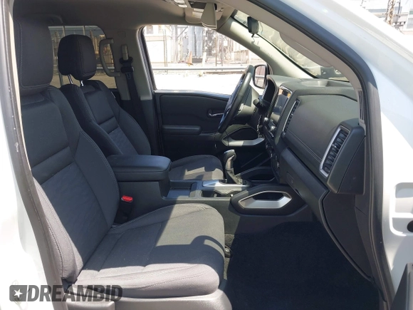 2024 Nissan Frontier SV with VIN 1N6ED1EJ7RN607219, listed as a IAAI auction lot 42570080 with 35,269 mi miles and . Bid and sale history available at DreamBid. Image 5.