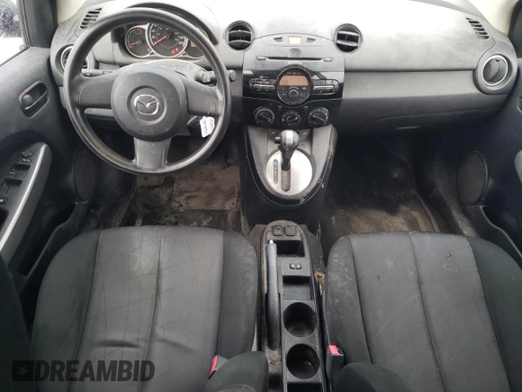 2014 Mazda 2 Sport with VIN JM1DE1KY8E0189578, listed as a Copart auction lot 85909004 with 284,632 mi miles and Clean Title. Bid and sale history available at carsss.com. Image 8.