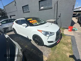2012 Hyundai Veloster w/Gray Int с VIN KMHTC6AD6CU036826, выставлен на аукционе Copart как лот 45042645 с пробегом 169 498 миль миль и Чистый • Clean title. История ставок и продаж доступна на DreamBid. Изображение 1.