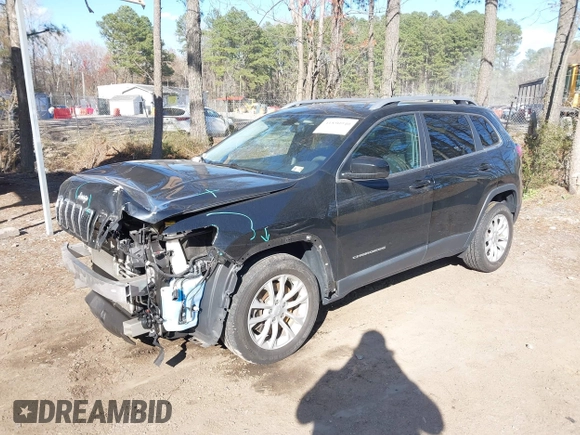 2019 Jeep Cherokee Latitude with VIN 1C4PJLCB6KD490529, listed as a IAAI auction lot 41890940 with 113,147 mi miles. Bid and sale history available at carsss.com. Image 17.
