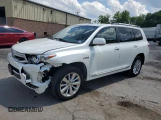 2013 Toyota Highlander Limited with VIN JTEDC3EH9D2010959, listed as a Copart auction lot 61291055 with 137,990 mi miles and Salvage title. Bid and sale history available at DreamBid. Image 1.