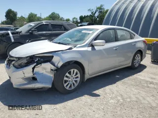 2016 Nissan Altima SR z VIN 1N4AL3AP8GC240758, wystawiony jako Copart lot #57853575 z przebiegiem 149 010 mil mil oraz Szkoda całkowita • Salvage title. Historia ofert i sprzedaży dostępna na DreamBid. Obrazek 1.