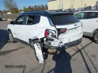 2022 Jeep Compass High Altitude with VIN 3C4NJDCB5NT141390, listed as a IAAI auction lot 40650251 with 28,868 mi miles and . Bid and sale history available at DreamBid. Image 3.