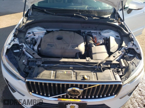 2022 Volvo XC60 Recharge Plug-In Hybrid Inscription with VIN YV4BR0DL9N1962007, listed as a Copart auction lot 46642625 with 46,517 mi miles and Salvage Title. Bid and sale history available at carsss.com. Image 12.