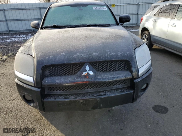 2008 Mitsubishi Raider LS with VIN 1Z7HT28K98S610107, listed as a Copart auction lot 43943935 with 215482 miles and Salvage Title. Bid and sale history available at carsss.com. Image 5.