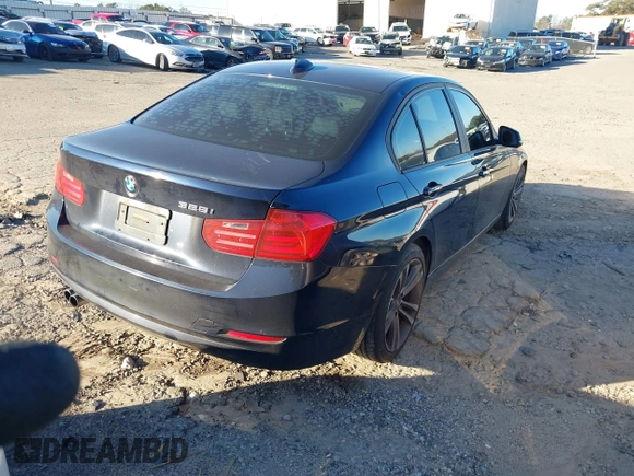 2014 BMW 3 Series 328i z VIN WBA3A5G59ENP30019, wystawiony jako IAAI lot #41252752 z przebiegiem 186 163 mil mil oraz . Historia ofert i sprzedaży dostępna na DreamBid. Obrazek 4.