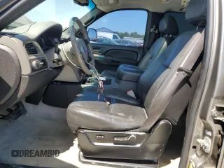 2007 Chevrolet Tahoe LS with VIN 1GNFC13C77R264424, listed as a Copart auction lot 60743825 with Not provided miles and Salvage title. Bid and sale history available at DreamBid. Image 7.