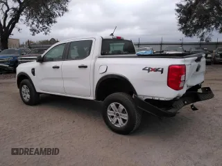 2024 Ford Ranger XL with VIN 1FTER4PHXRLE20262, listed as a Copart auction lot 42336935 with 5,517 mi miles and Salvage Title. Bid and sale history available at carsss.com. Image 2.