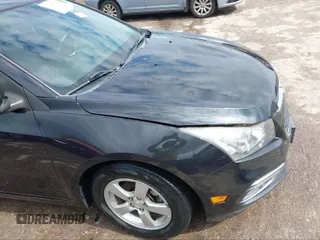 2015 Chevrolet Cruze LT with VIN 1G1PC5SB5F7286048, listed as a IAAI auction lot 41113939 with 129,501 mi miles and . Bid and sale history available at DreamBid. Image 6.