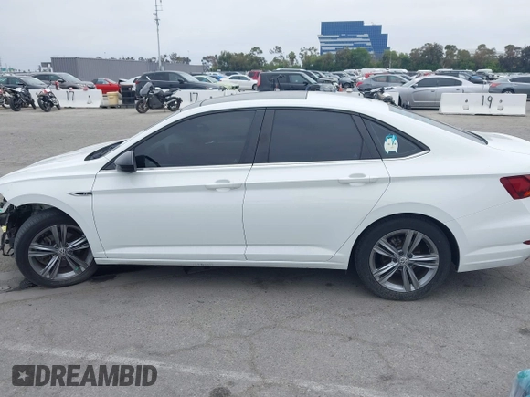 2019 Volkswagen Jetta S with VIN 3VWC57BU5KM098768, listed as a IAAI auction lot 42424223 with 85,777 mi miles and . Bid and sale history available at DreamBid. Image 15.