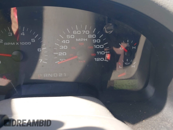 2004 Ford F-150 XLT z VIN 1FTPW14534KD07889, wystawiony jako IAAI lot #42590206 z przebiegiem Nie podano mil oraz . Historia ofert i sprzedaży dostępna na DreamBid. Obrazek 7.