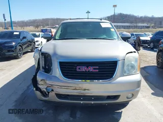 2007 GMC Yukon XL SLT with VIN 1GKFK16337J282185, listed as a IAAI auction lot 41738290 with 295,458 mi miles. Bid and sale history available at carsss.com. Image 13.