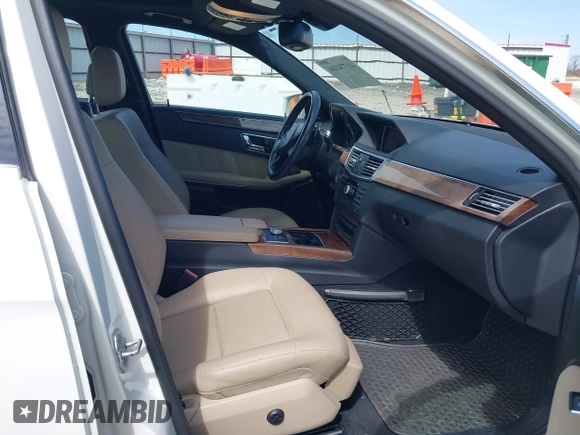 2010 Mercedes-Benz E 350 Luxury with VIN WDDHF5GB7AA060056, listed as a IAAI auction lot 41774104 with 112,293 mi miles and . Bid and sale history available at DreamBid. Image 5.