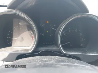 2010 Toyota Highlander Limited с VIN JTEYK3EH8A2097494, выставлен на аукционе IAAI как лот 41516578 с пробегом 216 077 миль миль и . История ставок и продаж доступна на DreamBid. Изображение 7.