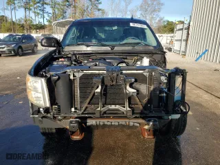 2009 Chevrolet Silverado 1500 LS with VIN 3GCEC13C39G238071, listed as a Copart auction lot 86747064 with 113,077 mi miles and Salvage Title. Bid and sale history available at carsss.com. Image 5.