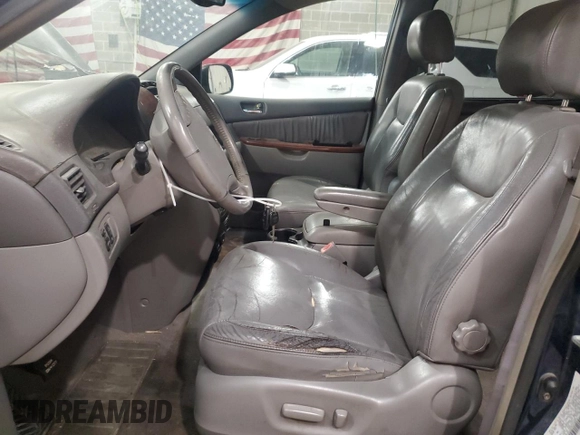 2004 Toyota Sienna XLE with VIN 5TDZA22C54S156416, listed as a Copart auction lot 53405035 with 240,722 mi miles and Clean Title. Bid and sale history available at carsss.com. Image 7.