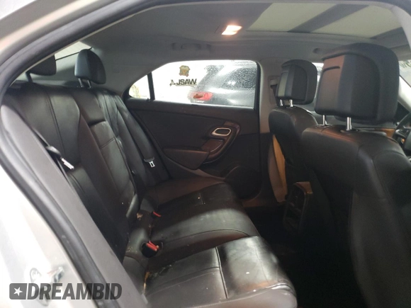2011 Saab 9-5 Turbo4 z VIN YS3GN4AR5B4007387, wystawiony jako Copart lot #57578455 z przebiegiem 278 323 mil mil oraz Tytuł czysty. Historia ofert i sprzedaży dostępna na DreamBid. Obrazek 10.