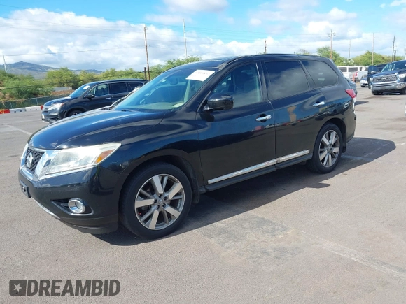 2014 Nissan Pathfinder SL with VIN 5N1AR2MM9EC639952, listed as a IAAI auction lot 42216892 with 140,253 mi miles. Bid and sale history available at carsss.com. Image 2.