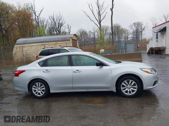 2016 Nissan Altima S with VIN 1N4AL3AP7GN350673, listed as a IAAI auction lot 41967958 with 132,352 mi miles and . Bid and sale history available at carsss.com. Image 13.