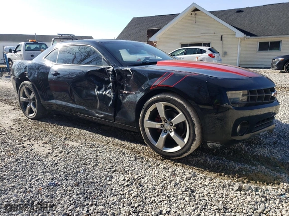 2010 Chevrolet Camaro 1LT with VIN 2G1FB1EV1A9170124, listed as a Copart auction lot 48291775 with 77,981 mi miles and Salvage Title. Bid and sale history available at carsss.com. Image 4.