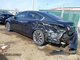 2016 Nissan Altima SR with VIN 1N4AL3AP1GC204703, listed as a IAAI auction lot 42040016 with 88,304 mi miles and . Bid and sale history available at DreamBid. Image 3.
