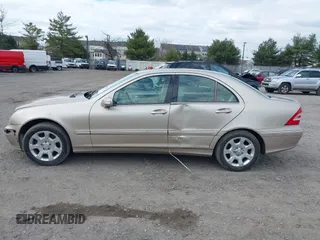 2005 Mercedes-Benz C 240 with VIN WDBRF81J35F665750, listed as a IAAI auction lot 41898295 with 82,991 mi miles and . Bid and sale history available at DreamBid. Image 14.