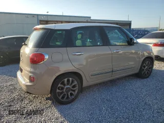 2017 FIAT 500L Lounge with VIN ZFBCFACH5HZ039602, listed as a Copart auction lot 43991785 with 120,918 mi miles and Salvage Title. Bid and sale history available at DreamBid. Image 3.