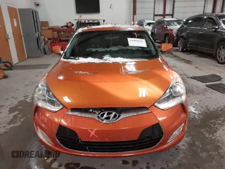2012 Hyundai Veloster w/Gray Int z VIN KMHTC6AD6CU076954, wystawiony jako IAAI lot #41006441 z przebiegiem 73 767 mil mil oraz . Historia ofert i sprzedaży dostępna na DreamBid. Obrazek 12.