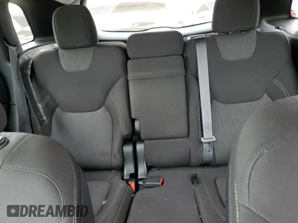 2017 Jeep Cherokee 75th Anniversary Edition с VIN 1C4PJMCS1HW638928, выставлен на аукционе Copart как лот 53052575 с пробегом 82 093 миль миль и Списание • Salvage title. История ставок и продаж доступна на DreamBid. Изображение 10.