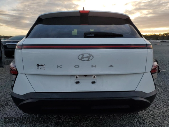 2024 Hyundai Kona Essential with VIN KM8HA3AB9RU116770, listed as a Copart auction lot 76826014 with Not Provided miles and Non Repairable. Bid and sale history available at DreamBid. Image 6.