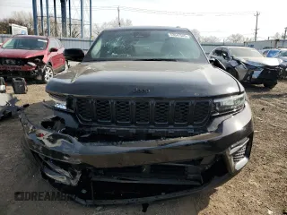 2025 Jeep Grand Cherokee Limited with VIN 1C4RJHBG6SC291683, listed as a Copart auction lot 53647545 with 6,482 mi miles and Salvage title. Bid and sale history available at DreamBid. Image 5.