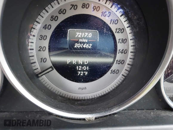 2013 Mercedes-Benz C 250 Sport z VIN WDDGF4HB6DR255558, wystawiony jako IAAI lot #42468034 z przebiegiem 201 462 mil mil oraz . Historia ofert i sprzedaży dostępna na DreamBid. Obrazek 7.