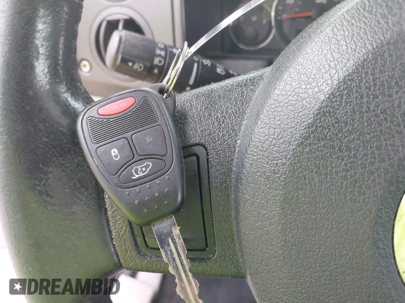 2006 Jeep Commander Limited with VIN 1J8HH58226C259670, listed as a IAAI auction lot 42197720 with 267,084 mi miles and . Bid and sale history available at DreamBid. Image 11.