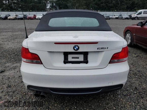 2008 BMW 1 Series 135i z VIN WBAUN935X8VK39744, wystawiony jako Copart lot #87072544 z przebiegiem 40 581 mil mil oraz Szkoda całkowita • Salvage title. Historia ofert i sprzedaży dostępna na DreamBid. Obrazek 6.