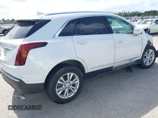 2021 Cadillac XT5 FWD Luxury with VIN 1GYKNAR40MZ146268, listed as a IAAI auction lot 41522802 with 61,775 mi miles. Bid and sale history available at carsss.com. Image 4.