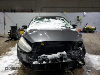 2015 Ford Focus SE with VIN 1FADP3F21FL285408, listed as a Copart auction lot 45160405 with 123,669 mi miles and Salvage Title. Bid and sale history available at carsss.com. Image 5.