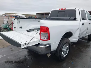 2020 Ram 2500 Tradesman with VIN 3C6UR5CL8LG189305, listed as a IAAI auction lot 41196823 with 35,248 mi miles. Bid and sale history available at carsss.com. Image 4.