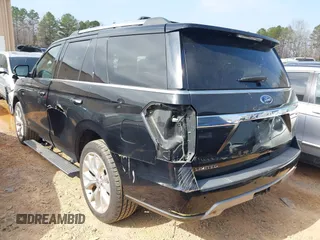 2019 Ford Expedition Limited with VIN 1FMJU2AT7KEA06831, listed as a IAAI auction lot 41528443 with 81,282 mi miles. Bid and sale history available at carsss.com. Image 3.