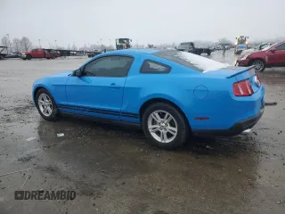 2012 Ford Mustang V6 Premium with VIN 1ZVBP8AM1C5264983, listed as a Copart auction lot 45213285 with 71,337 mi miles and Salvage Title. Bid and sale history available at carsss.com. Image 2.