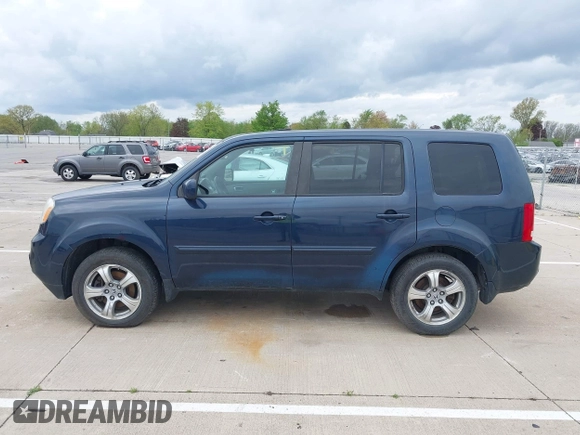 2012 Honda Pilot EX-L with VIN 5FNYF4H61CB043074, listed as a IAAI auction lot 42173097 with 234,192 mi miles. Bid and sale history available at carsss.com. Image 14.
