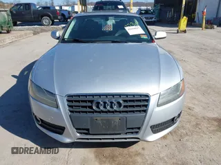 2012 Audi A5 Premium Plus z VIN WAULFAFR2CA003730, wystawiony jako IAAI lot #41659627 z przebiegiem 110 392 mil mil oraz . Historia ofert i sprzedaży dostępna na DreamBid. Obrazek 6.