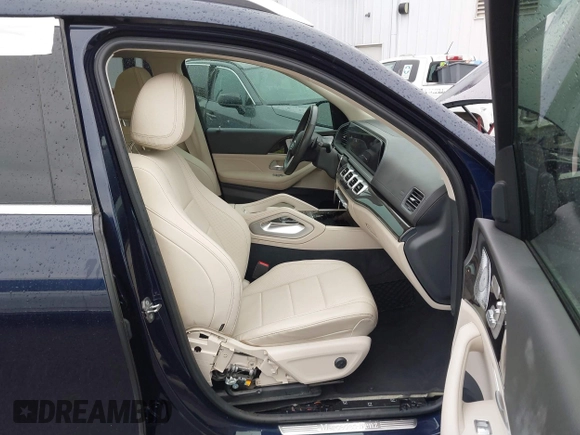 2020 Mercedes-Benz GLS with VIN 4JGFF5KE6LA222616, listed as a IAAI auction lot 41754120 with 49,136 mi miles. Bid and sale history available at carsss.com. Image 5.