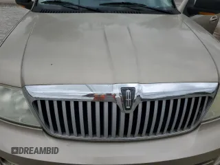 2006 Lincoln Navigator Luxury with VIN 5LMFU28566LJ28740, listed as a Copart auction lot 72134484 with 178,378 mi miles and Salvage Title. Bid and sale history available at carsss.com. Image 12.