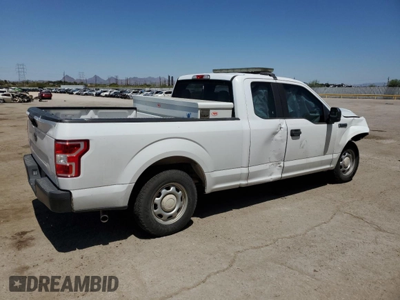 2018 Ford F-150 XL with VIN 1FTEX1CB1JKC58165, listed as a Copart auction lot 61529075 with 105,771 mi miles and Salvage title. Bid and sale history available at DreamBid. Image 3.