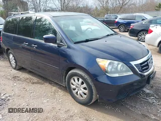 2008 Honda Odyssey EX with VIN 5FNRL384X8B041143, listed as a IAAI auction lot 42085191 with 218,724 mi miles. Bid and sale history available at carsss.com. Image 1.