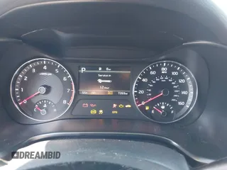 2024 Kia Forte GT-Line z VIN 3KPF54AD0RE801536, wystawiony jako IAAI lot #42027712 z przebiegiem 7 269 mil mil oraz . Historia ofert i sprzedaży dostępna na DreamBid. Obrazek 7.