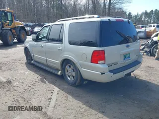 2006 Ford Expedition Limited with VIN 1FMFU20546UA63725, listed as a IAAI auction lot 41782143 with 1 mi miles. Bid and sale history available at carsss.com. Image 3.