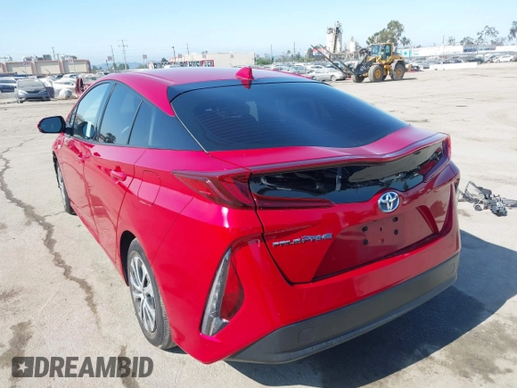2020 Toyota Prius LE with VIN JTDKARFP8L3154280, listed as a IAAI auction lot 42405444 with 57,134 mi miles and . Bid and sale history available at DreamBid. Image 3.
