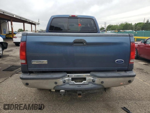 2005 Ford F-250 XL z VIN 1FTSW21P05EB77091, wystawiony jako Copart lot #59380265 z przebiegiem 158 934 mil mil oraz Nie do naprawy • Non repairable. Historia ofert i sprzedaży dostępna na DreamBid. Obrazek 6.