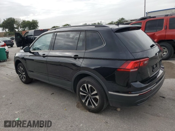 2022 Volkswagen Tiguan S with VIN 3VV1B7AX7NM111380, listed as a Copart auction lot 62717785 with 169,366 mi miles and Clean title. Bid and sale history available at DreamBid. Image 2.